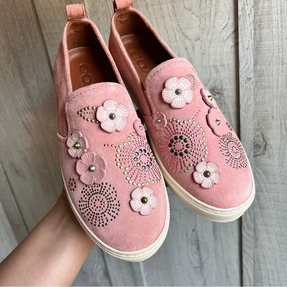 Coach Slip On Sneaker With Tea Rose Rivets - Picture 1 of 12
